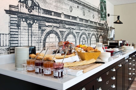 Daily buffet breakfast (EUR 14.5 per person)