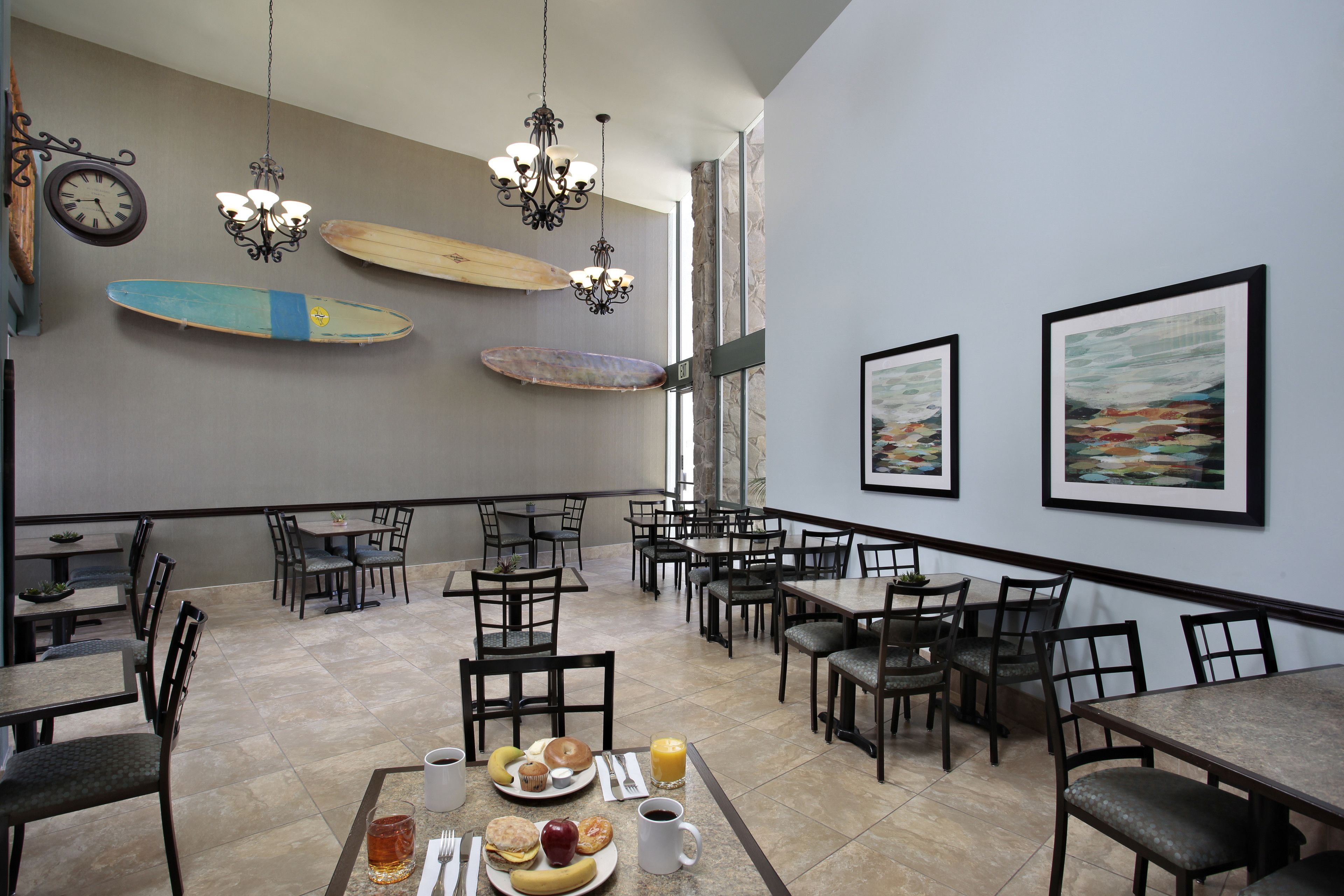 free daily self-service breakfast