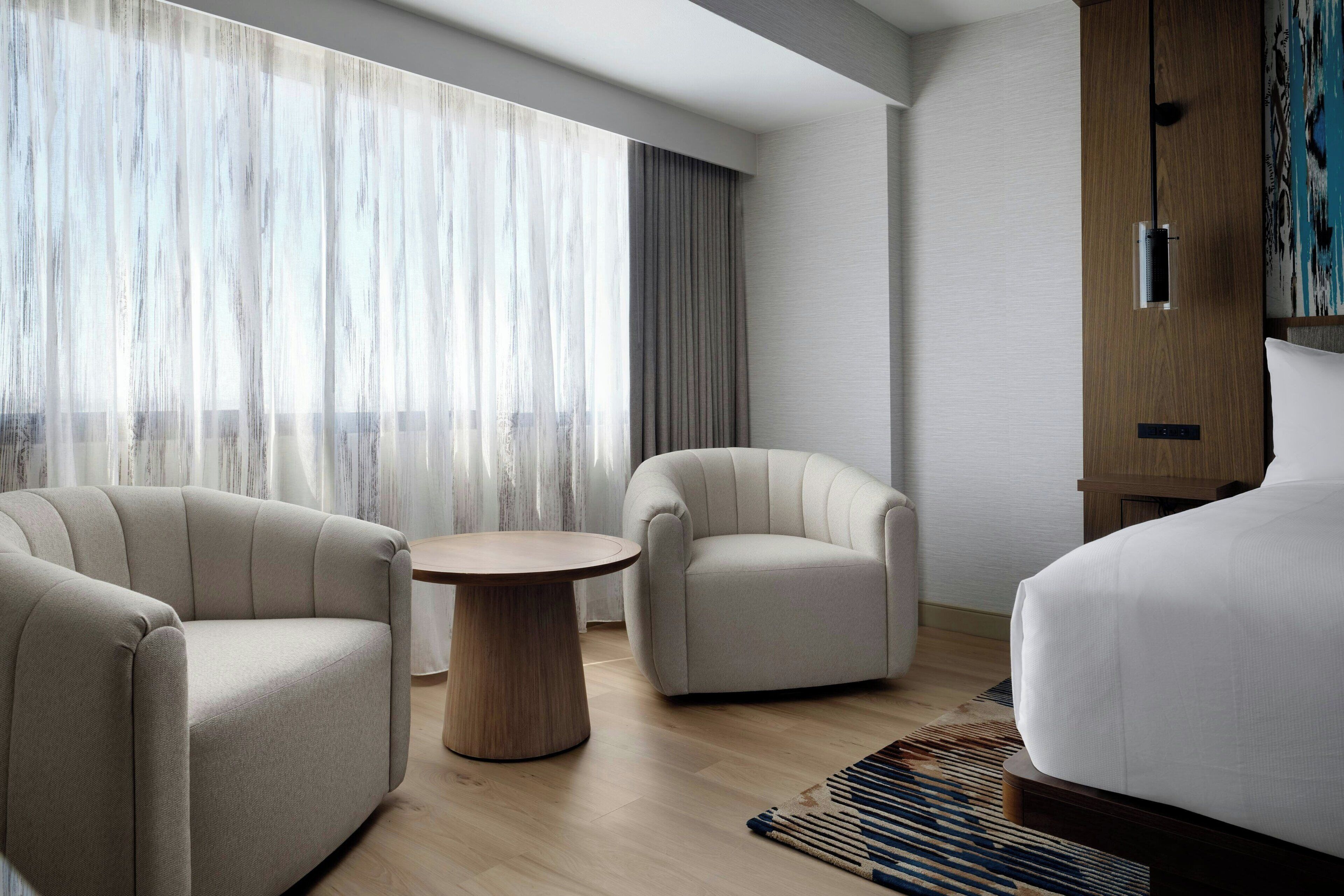 Premium bedding, in-room safe, desk, blackout curtains