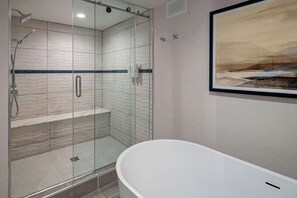 Presidential Suite, 1 Bedroom | Bathroom | Combined shower/tub, free toiletries, hair dryer, towels