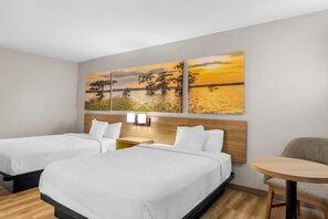 Habitación, 2 camas matrimoniales, con acceso para personas discapacitadas, para no fumadores | Ropa de cama de alta calidad y caja de seguridad en la habitación 