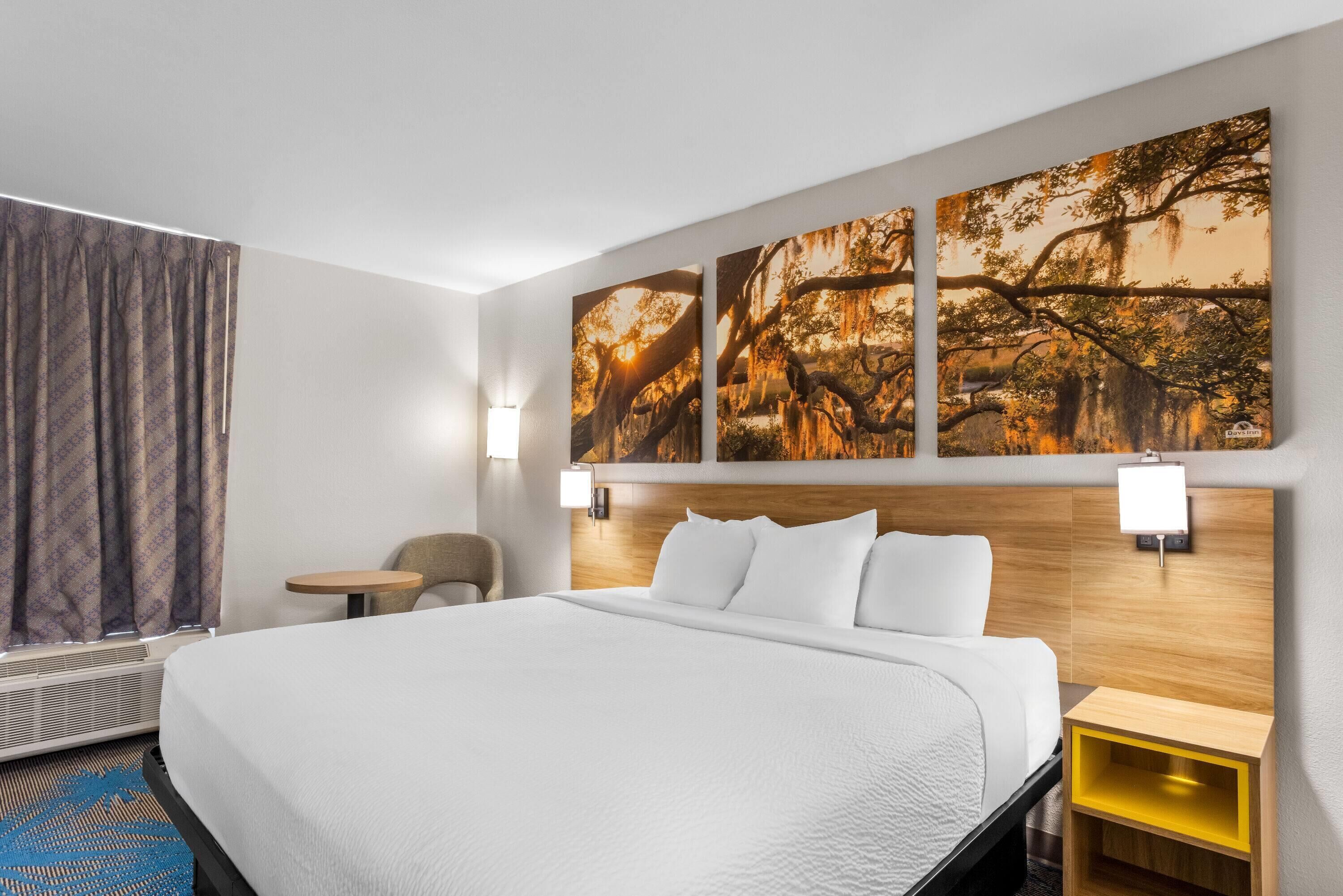 Premium bedding, in-room safe, desk, blackout curtains