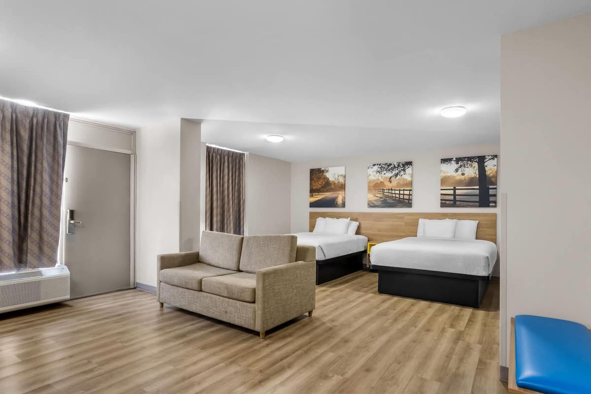 Studio Suite, 2 Double Beds, Non Smoking | Premium bedding, in-room safe, desk, blackout curtains