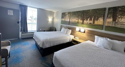 Days Inn by Wyndham Adel I-75