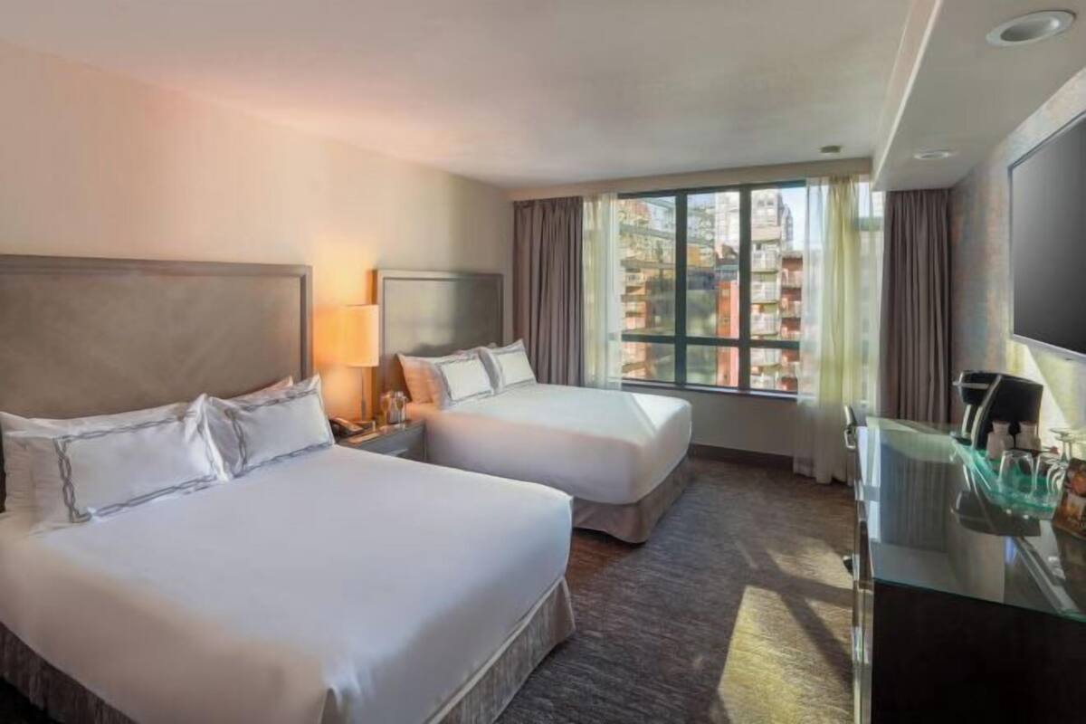 1 chambre, surmatelas, coffres-forts dans les chambres