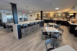 Free daily continental breakfast