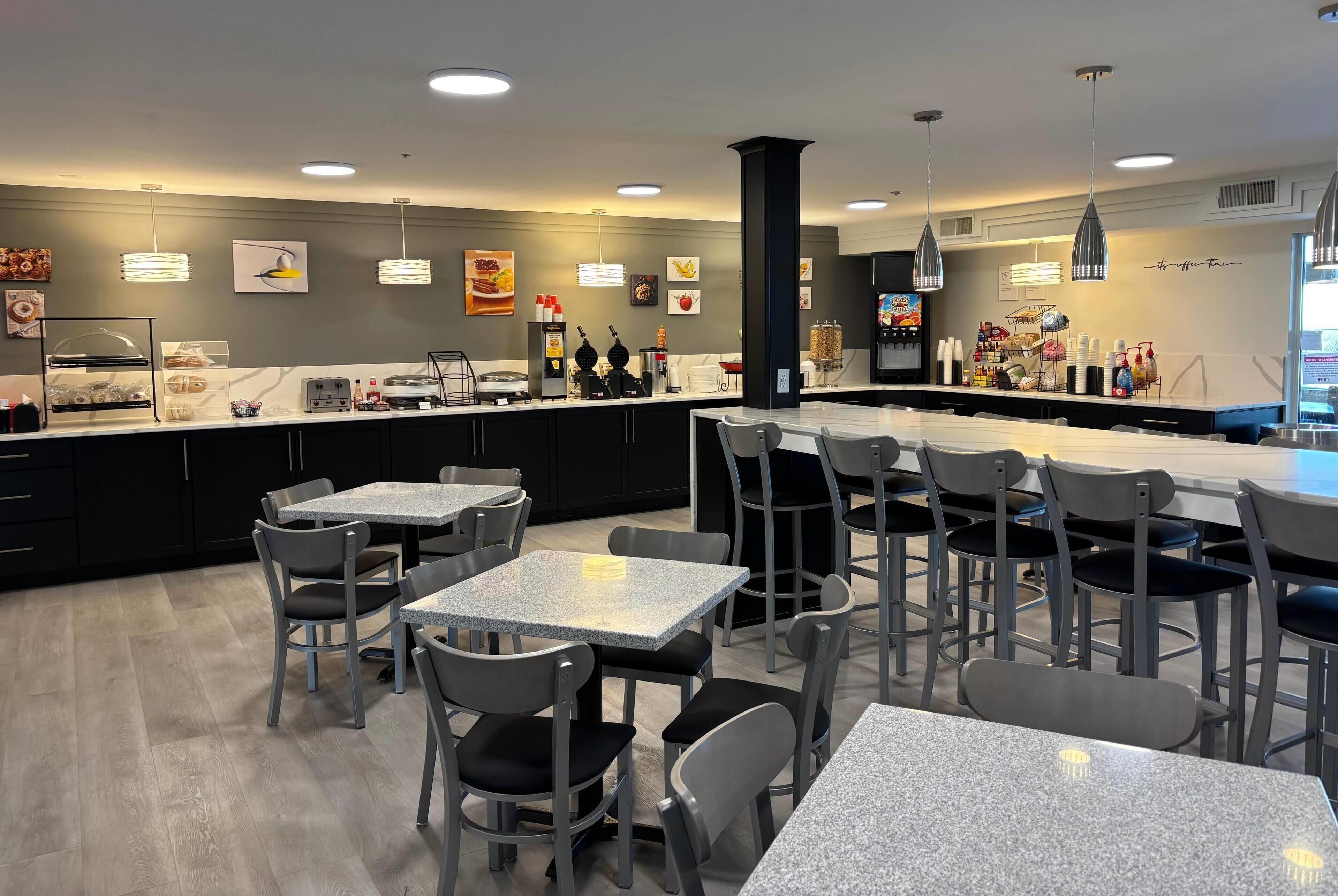 free daily continental breakfast