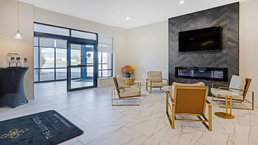 The Lux Hotel & Conference Center, an Ascend Collection Hotel