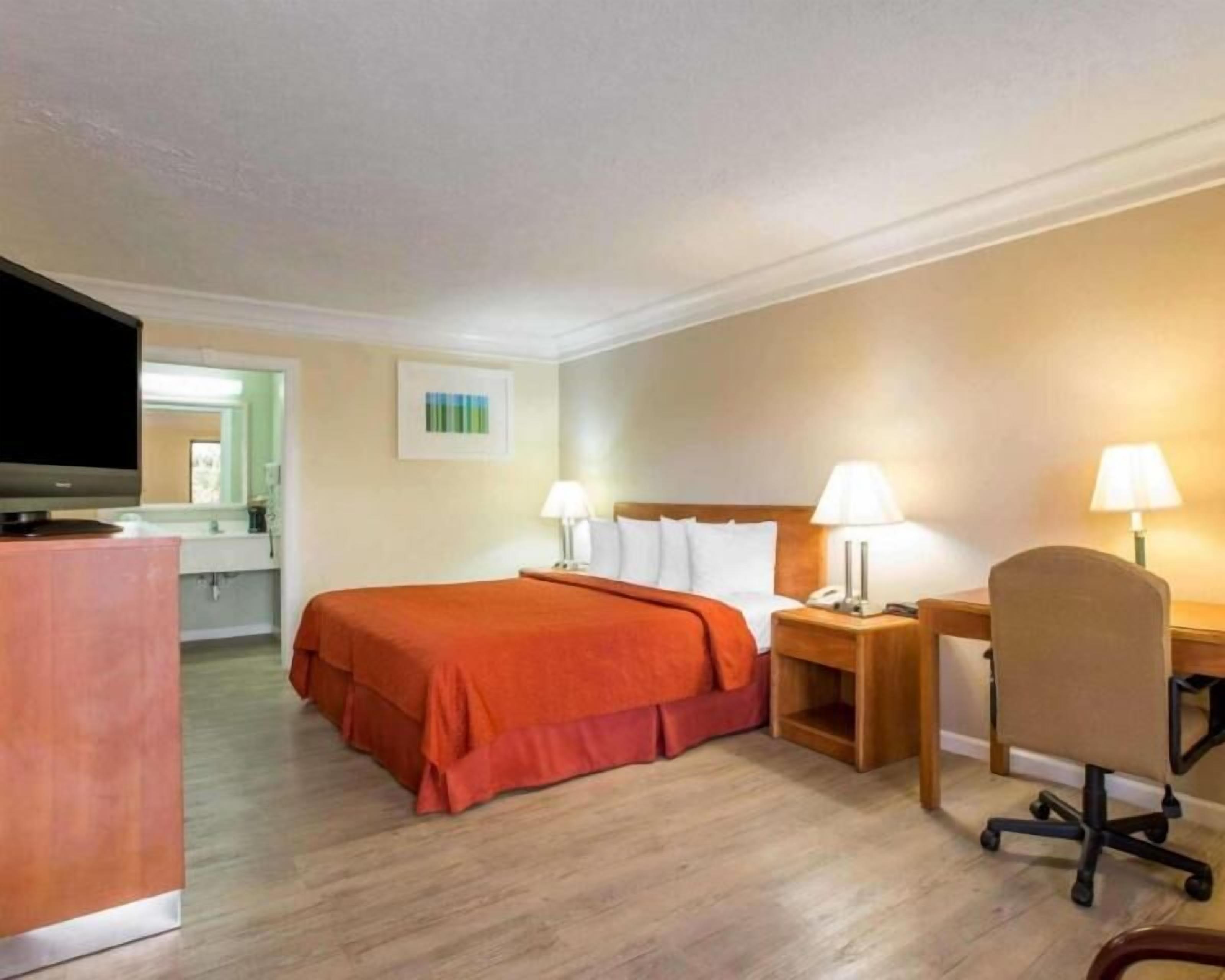 Desk, blackout drapes, iron/ironing board, free WiFi