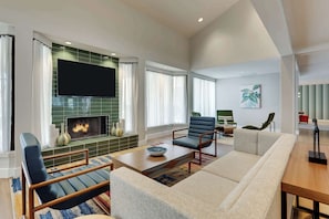 Lobby sitting area - Sonesta Select Scottsdale at Mayo Clinic Campus (Scottsdale)