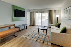 Superior Suite, 1 King Bed with Sofa bed (One Bedroom) | Living area