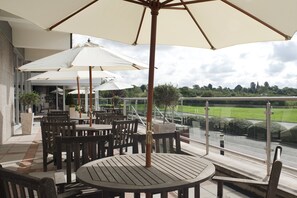 Exterior - Holiday Inn Rugby/ Northampton M1, Jct 18 by IHG (Northampton)