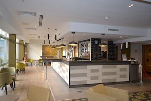 Bar (en la propiedad)