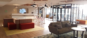 Holiday Inn Luton-South M1, Jct.9 by IHG