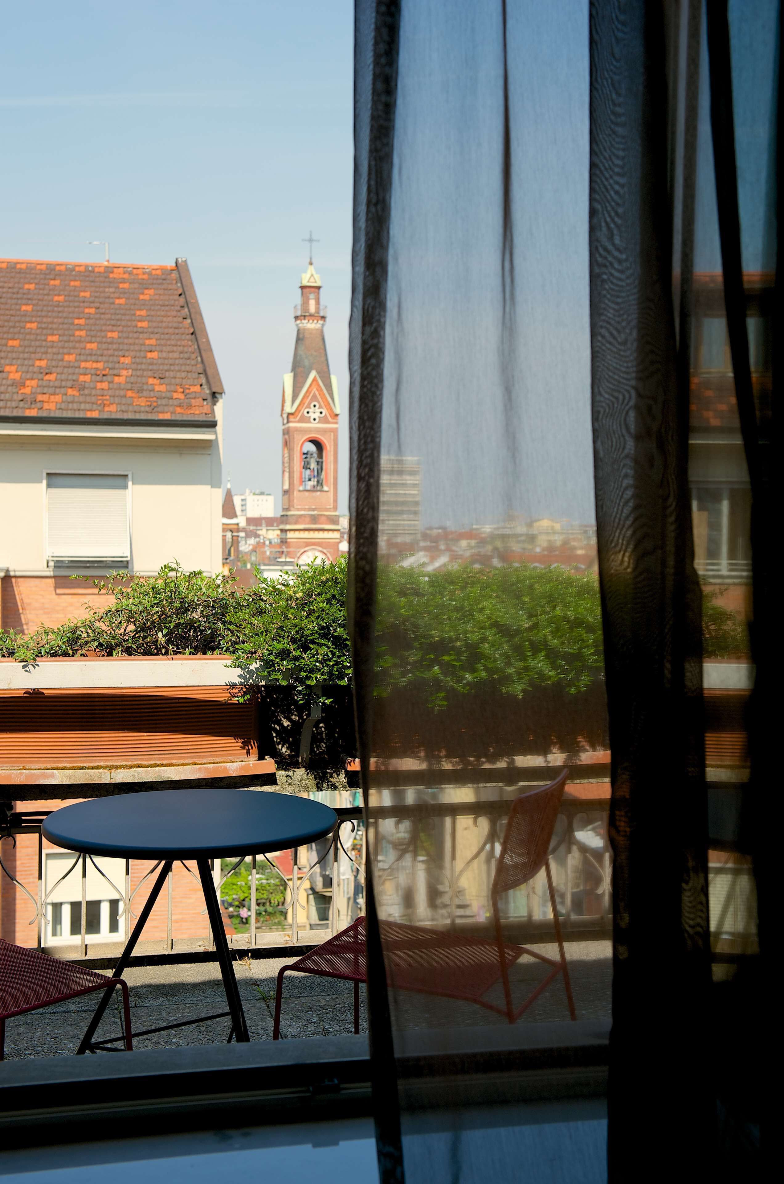 superior room, 1 queen bed, terrace | down duvets, in-room safe, individually furnished, desk