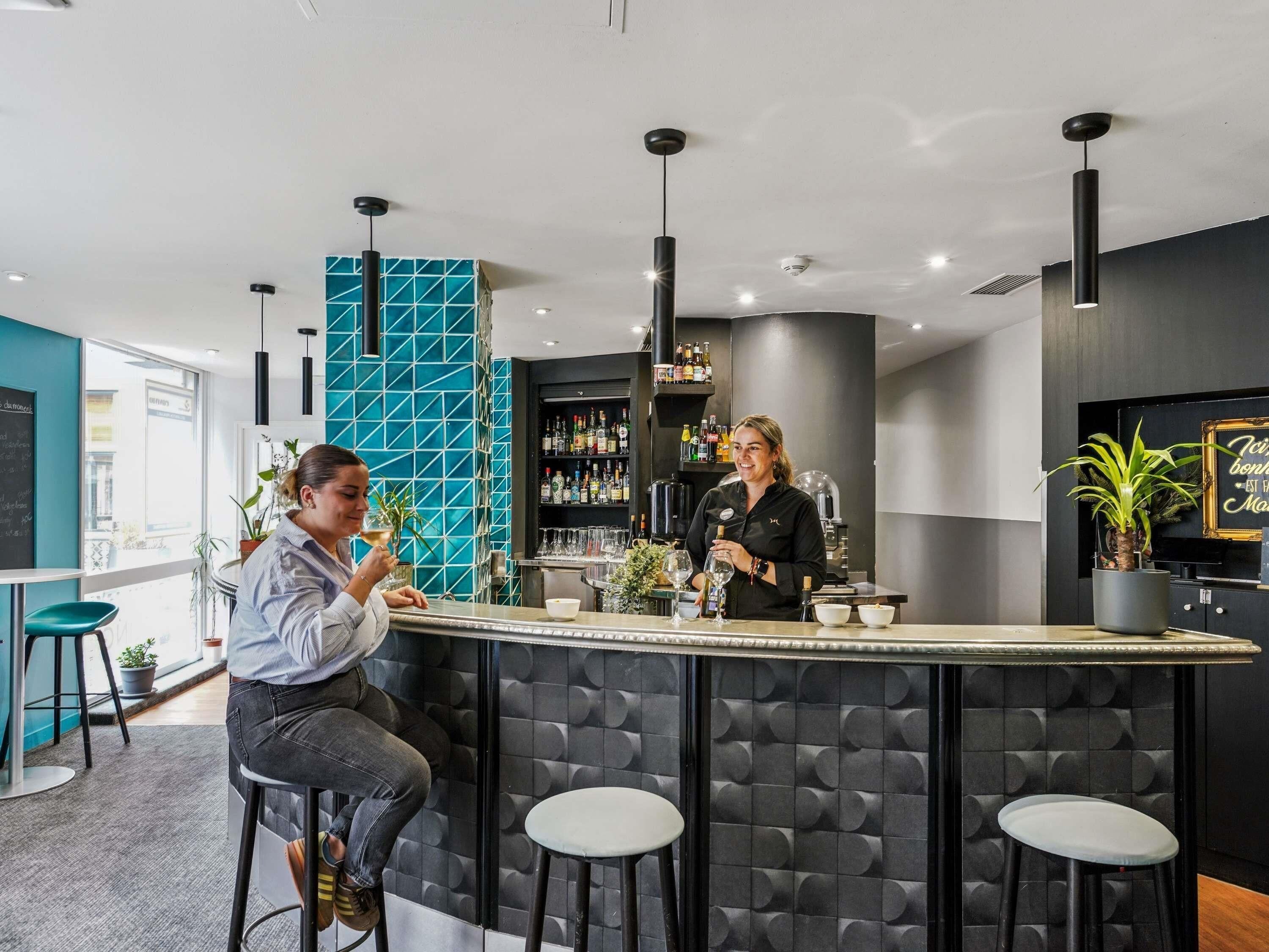 Bar (in der Unterkunft)