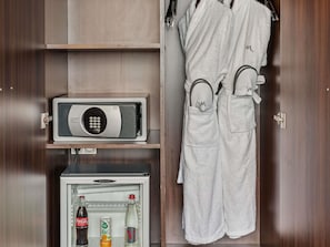 Literie de qualité supérieure, minibar, bureau, chambres insonorisées