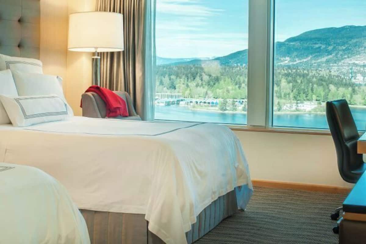 Hochwertige Bettwaren, Daunenbettdecken, Pillowtop-Betten, Zimmersafe