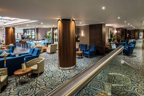 Exterior - Holiday Inn London - Kensington High St. by IHG (London)