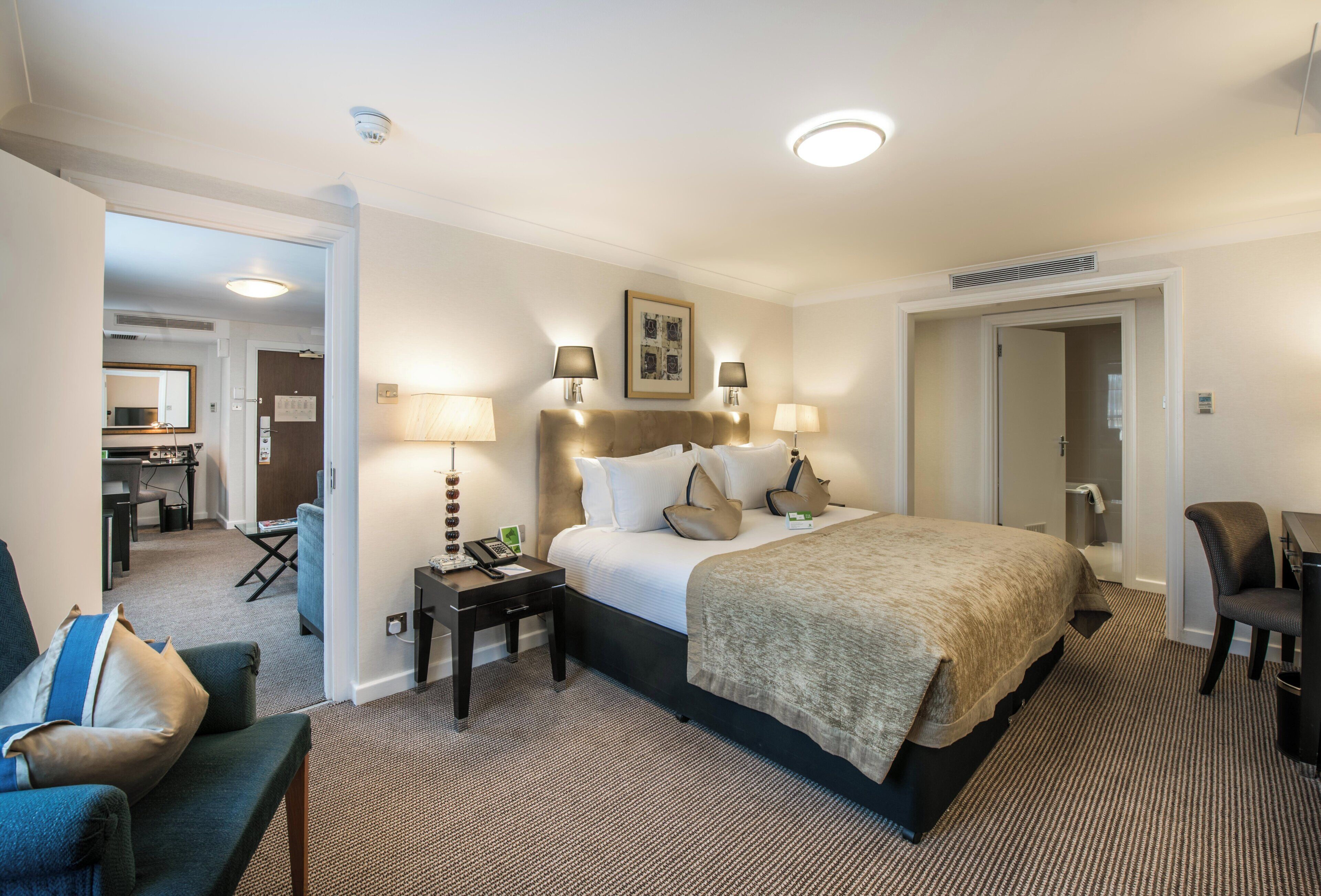 Suite, 1 Bedroom | In-room safe, iron/ironing board, rollaway beds (surcharge), WiFi (free)