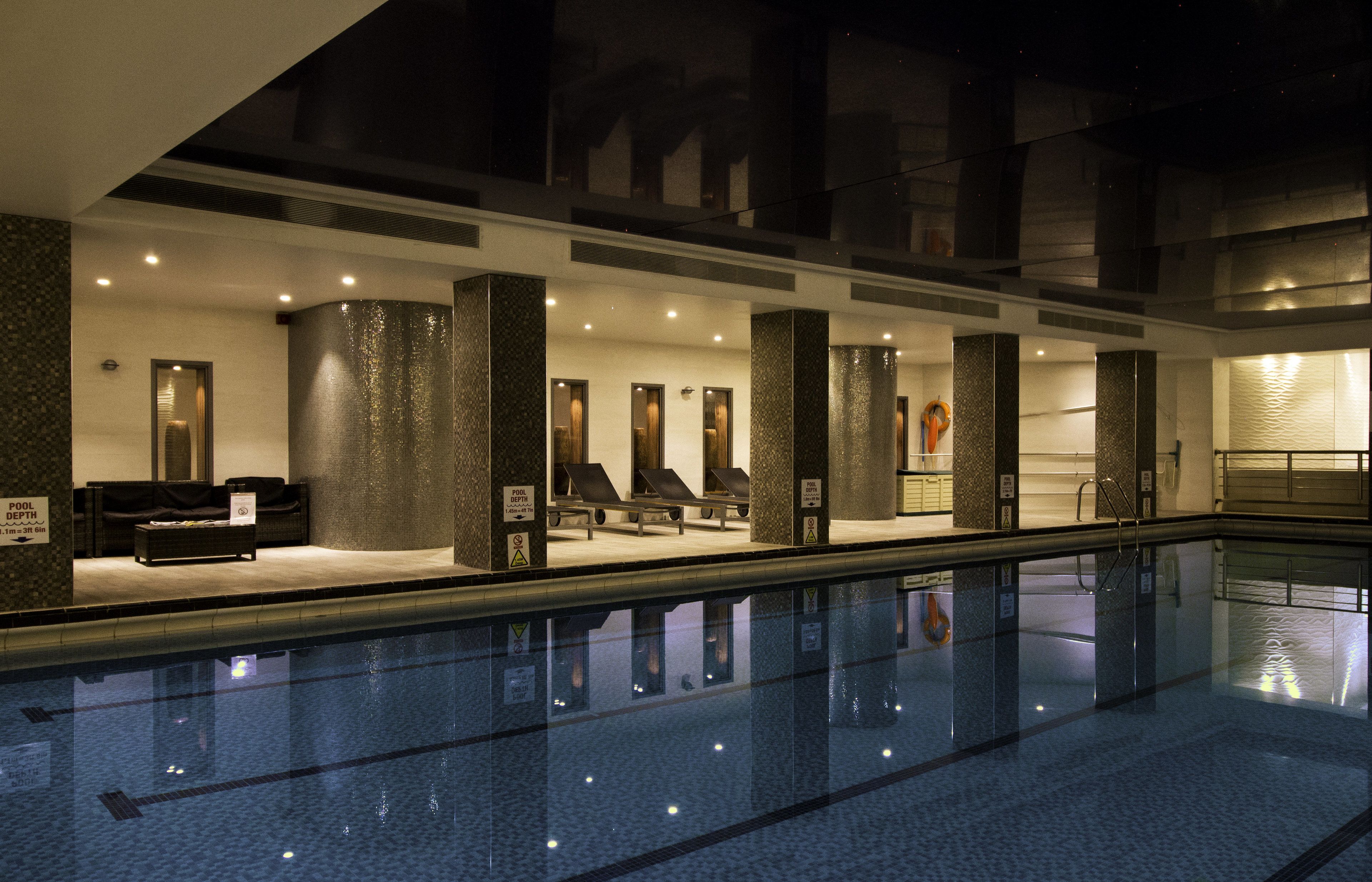 Photo - Holiday Inn London Kensington High St. by IHG