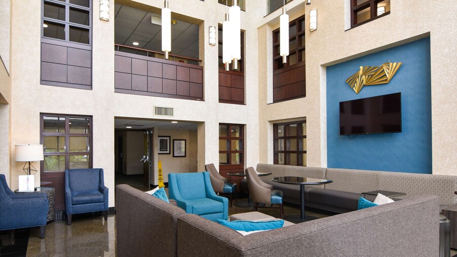 Best Western Plus Indianapolis North at Pyramids