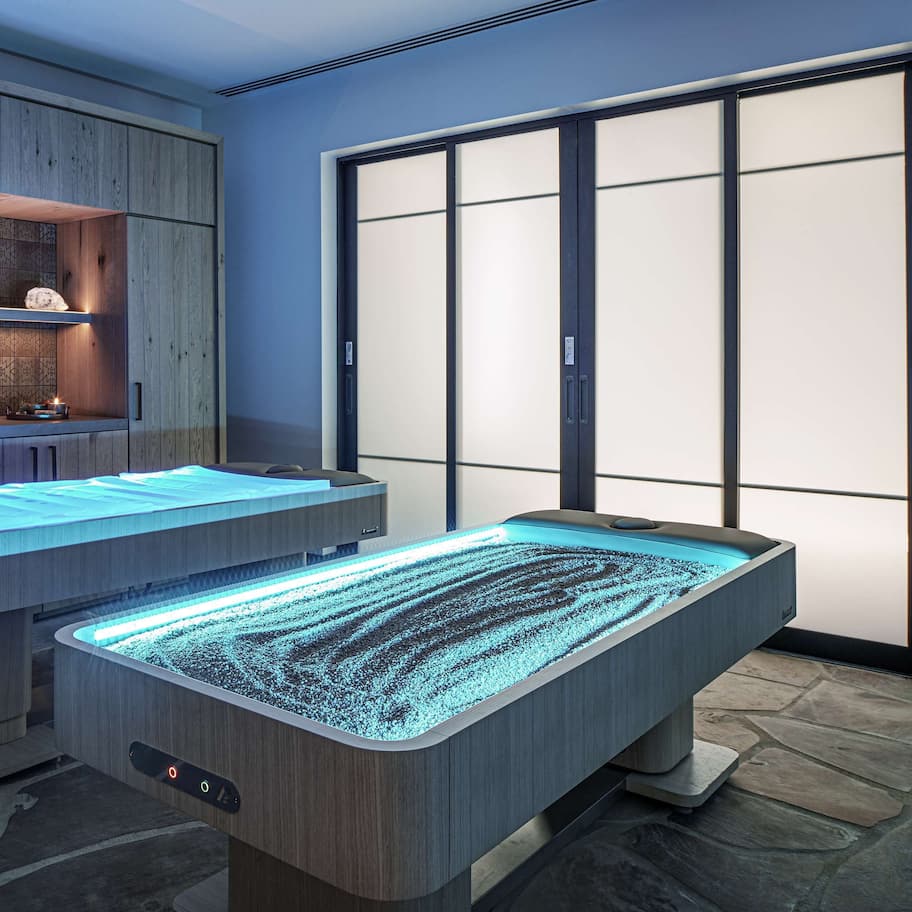 Couples treatment rooms, hot tub, steam room, body treatments, mud baths