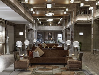 Hotel entrance and lobby at Arizona Biltmore, LXR Hotels & Resorts