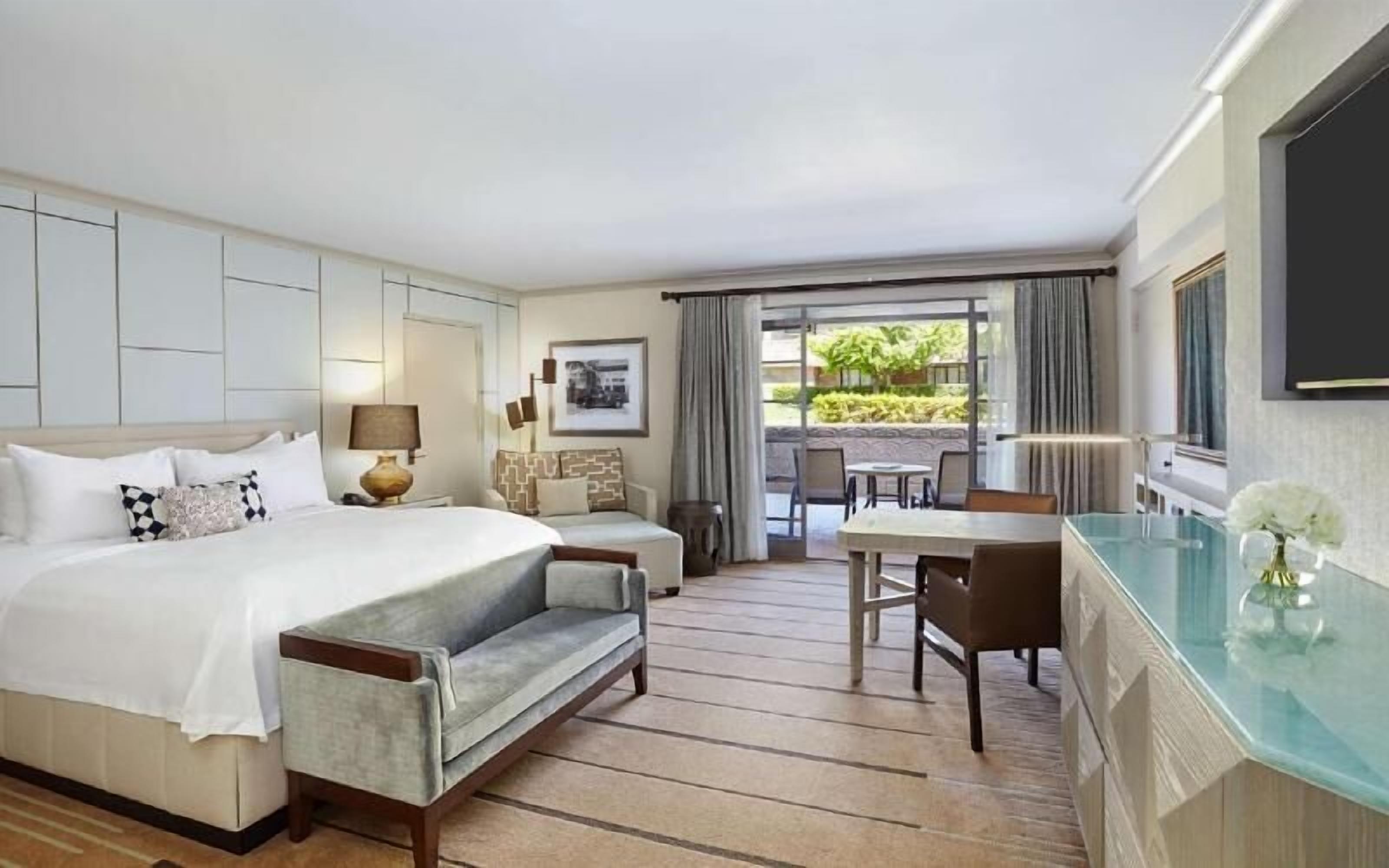 Hochwertige Bettwaren, Betten mit Memory-Foam-Matratzen, Zimmersafe