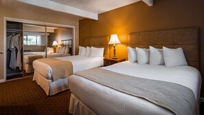 Premium bedding, in-room safe, individually decorated