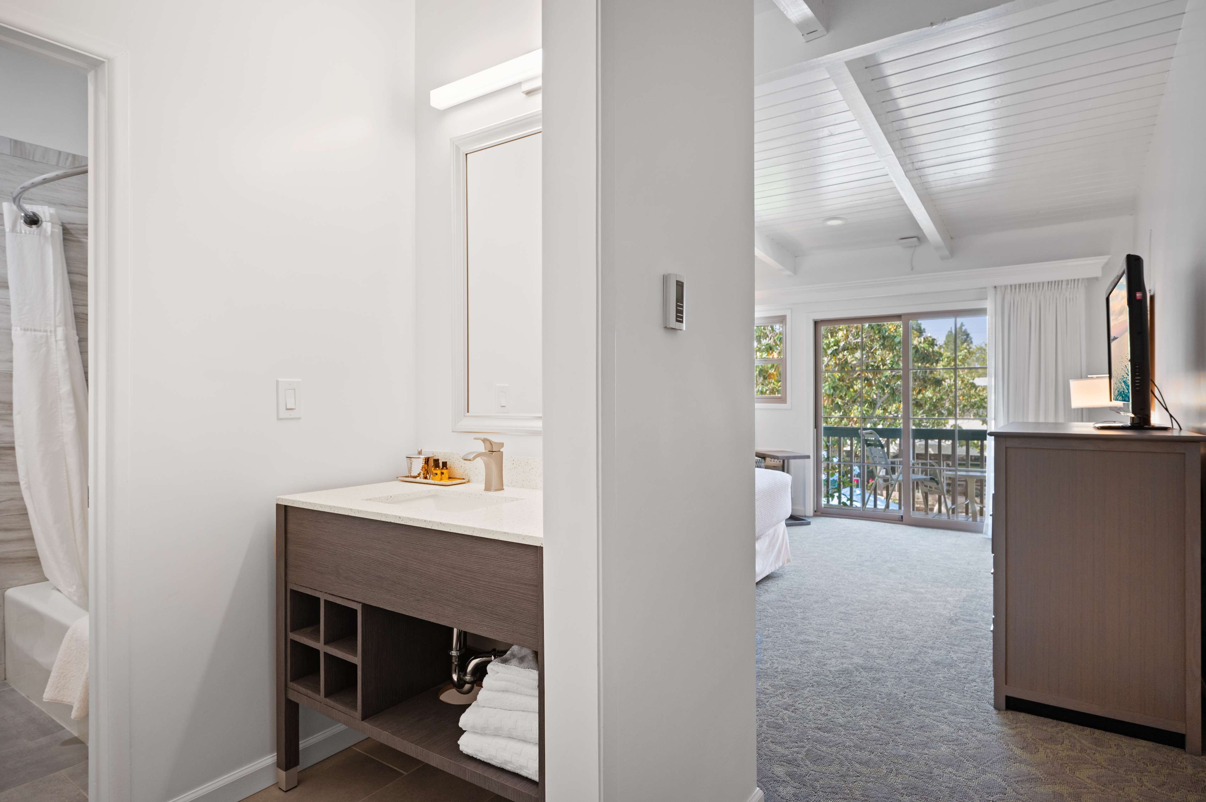 Gratis toiletartikler, hårtørrer, badekåber, håndklæder