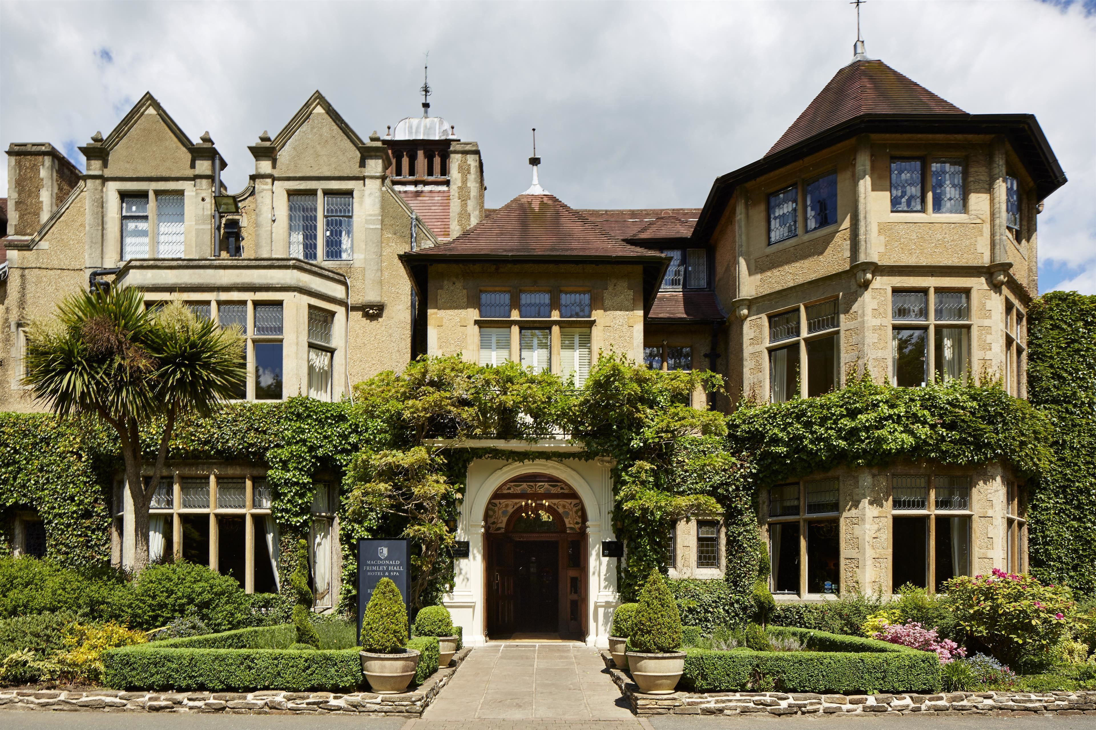 Photo - Macdonald Frimley Hall Hotel & Spa