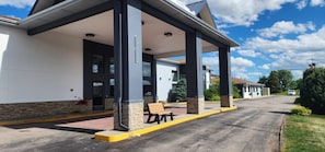 Exterior - Travelodge by Wyndham Rapid City/Black Hills (Rapid City)