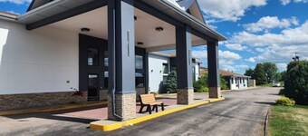 Travelodge by Wyndham Rapid City/Black Hills