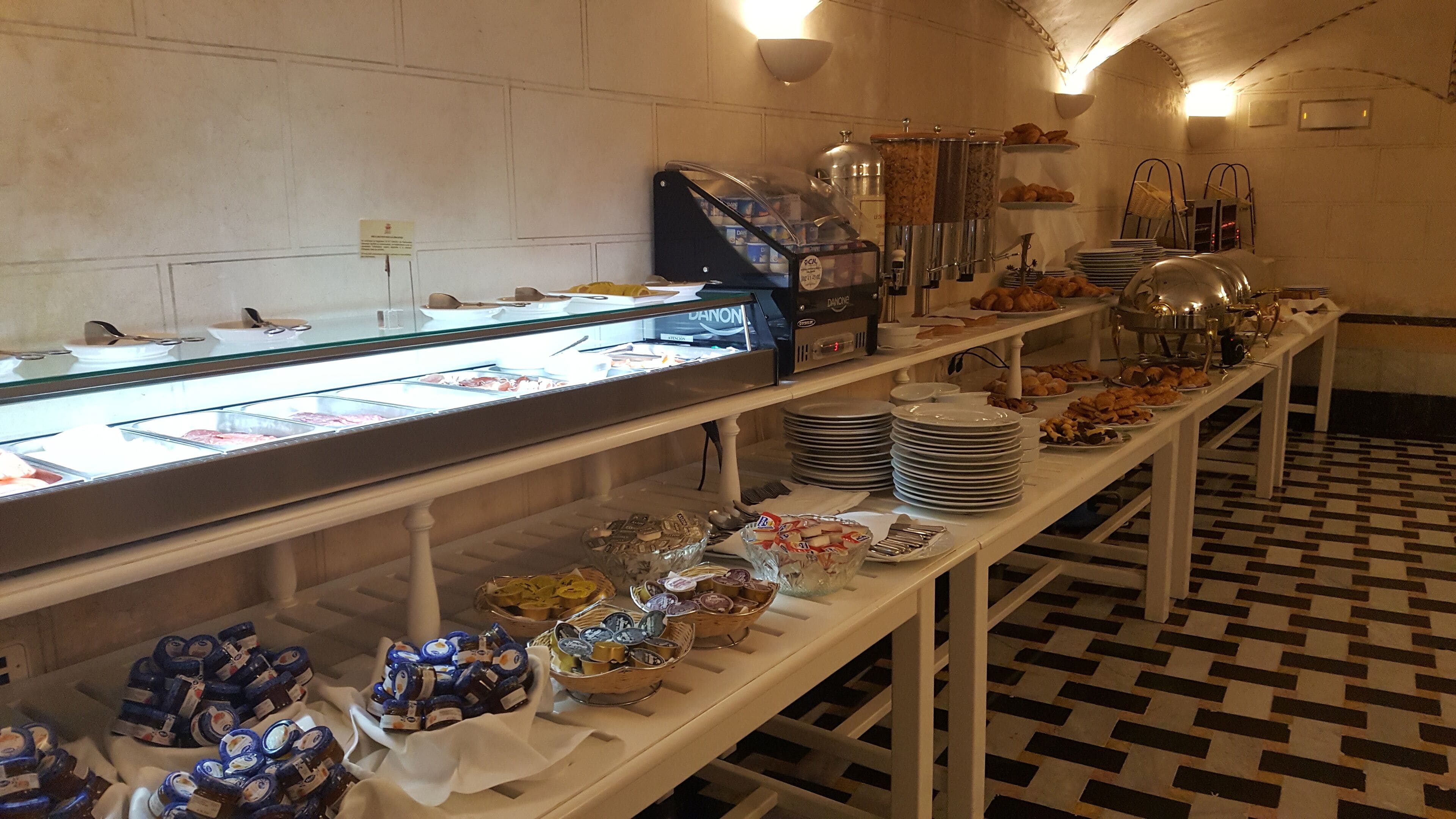 daily buffet breakfast (eur 19.50 per person)