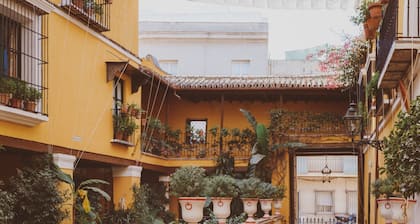 Las Casas de la Judería, Sevilla Historic City Center
