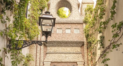 Las Casas de la Judería, Sevilla Historic City Center