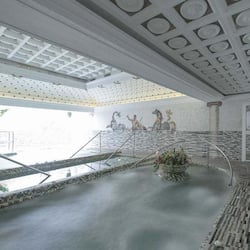 Sauna, hot tub, steam room, Turkish bath, body treatments, hydrotherapy