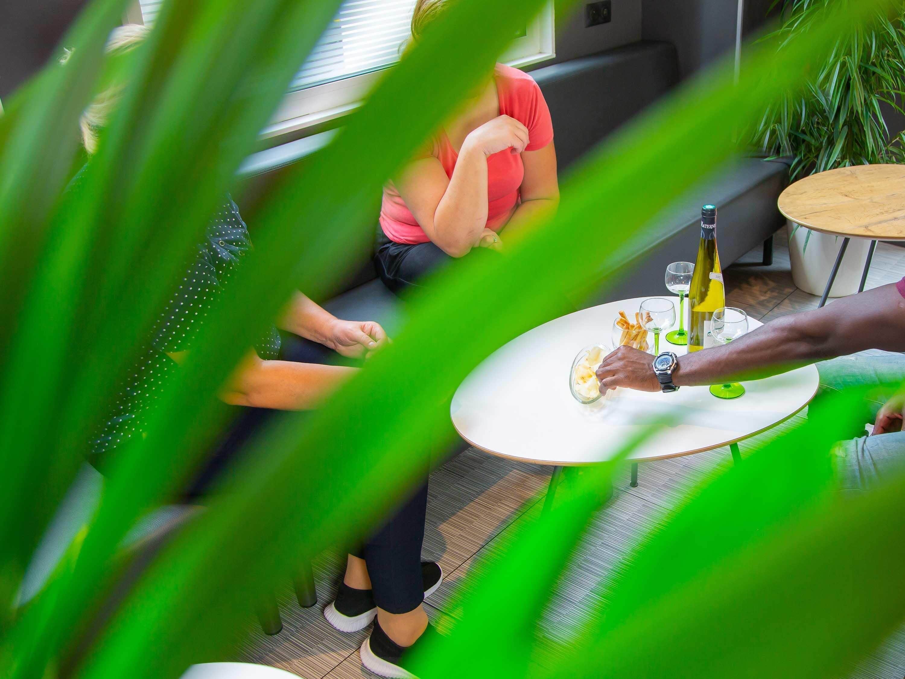 바(숙박 시  설 내)