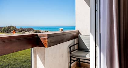 Alexander Hotel– Tel Aviv