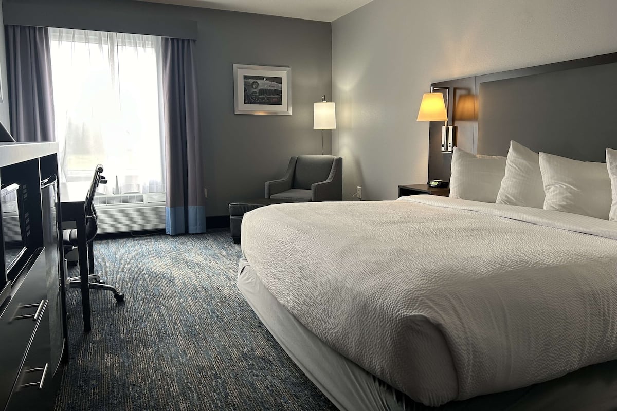 Premium bedding, down comforters, Select Comfort beds, desk