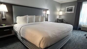 Suite, 1 King Bed, Non Smoking, Refrigerator & Microwave (Separate Living Room) | Premium bedding, down comforters, Select Comfort beds, desk