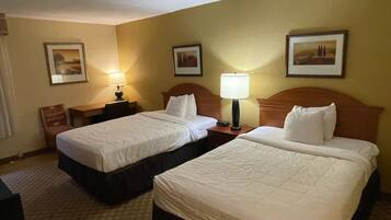 Chambre Standard, 2 lits doubles, non-fumeurs | Literie de qualité supérieure, couette en duvet d'oie, surmatelas