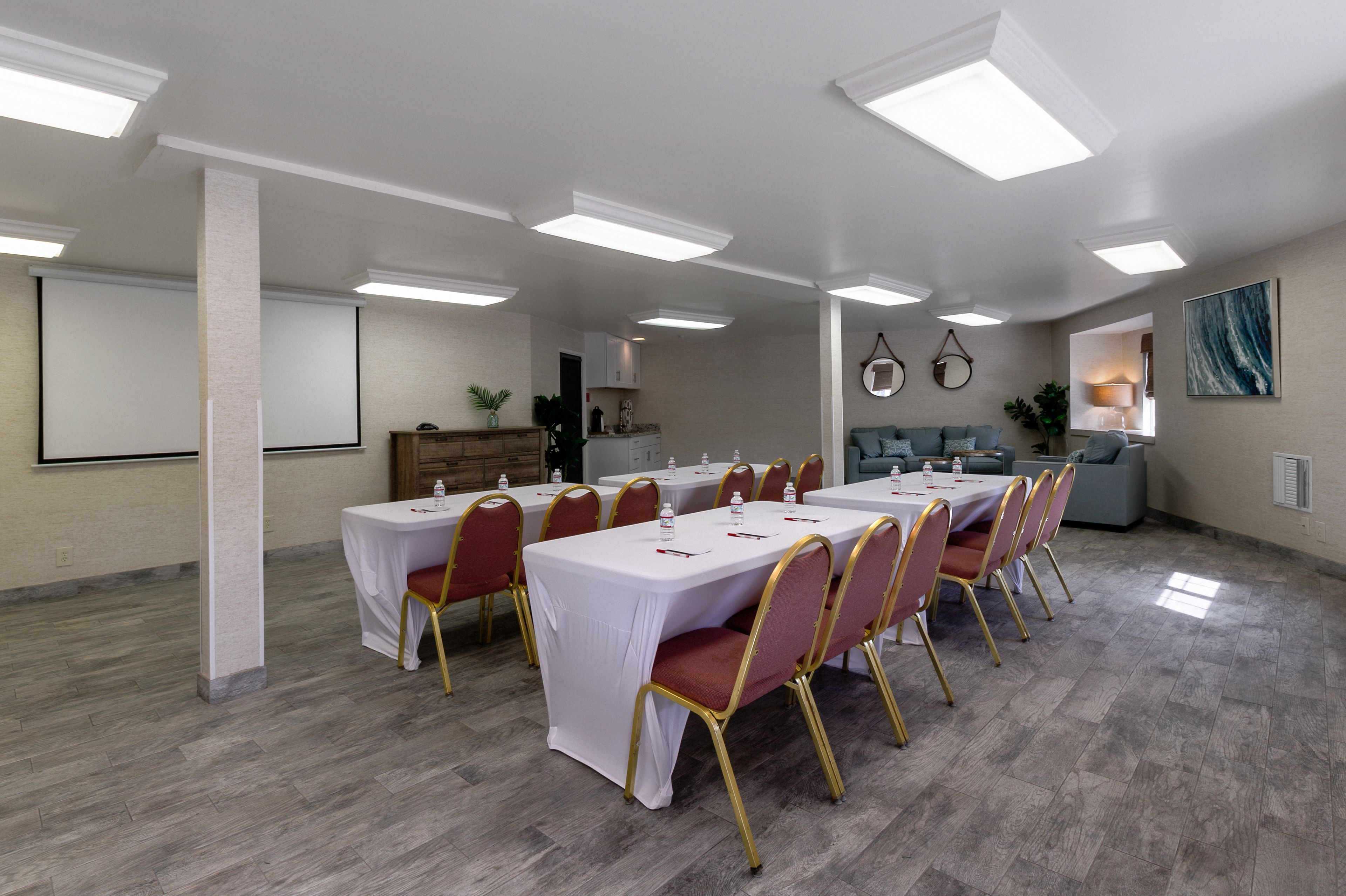 Foto - Ramada by Wyndham Costa Mesa/Newport Beach