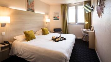 Comfort Double Room | Premium bedding, in-room safe, individually furnished, desk