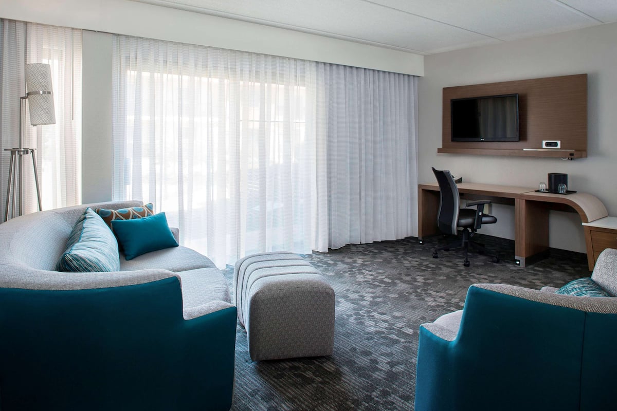 1 habitación, ropa de cama de alta calidad y escritorio