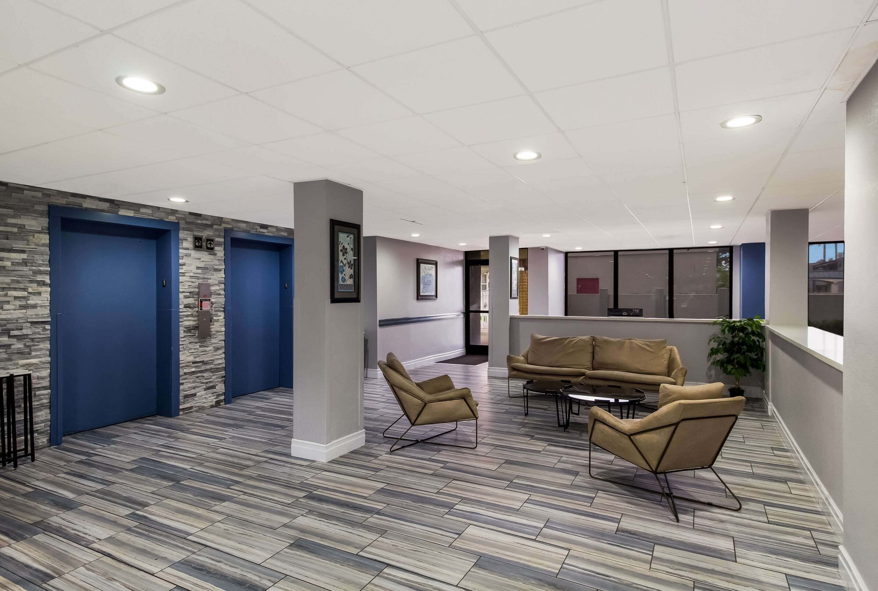 Photo - Quality Inn Houston East I-10