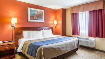 Työpöytä, silitysrauta/-lauta, ilmainen Wi-Fi, vuodevaatteet