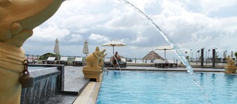 Hotel Cambodiana