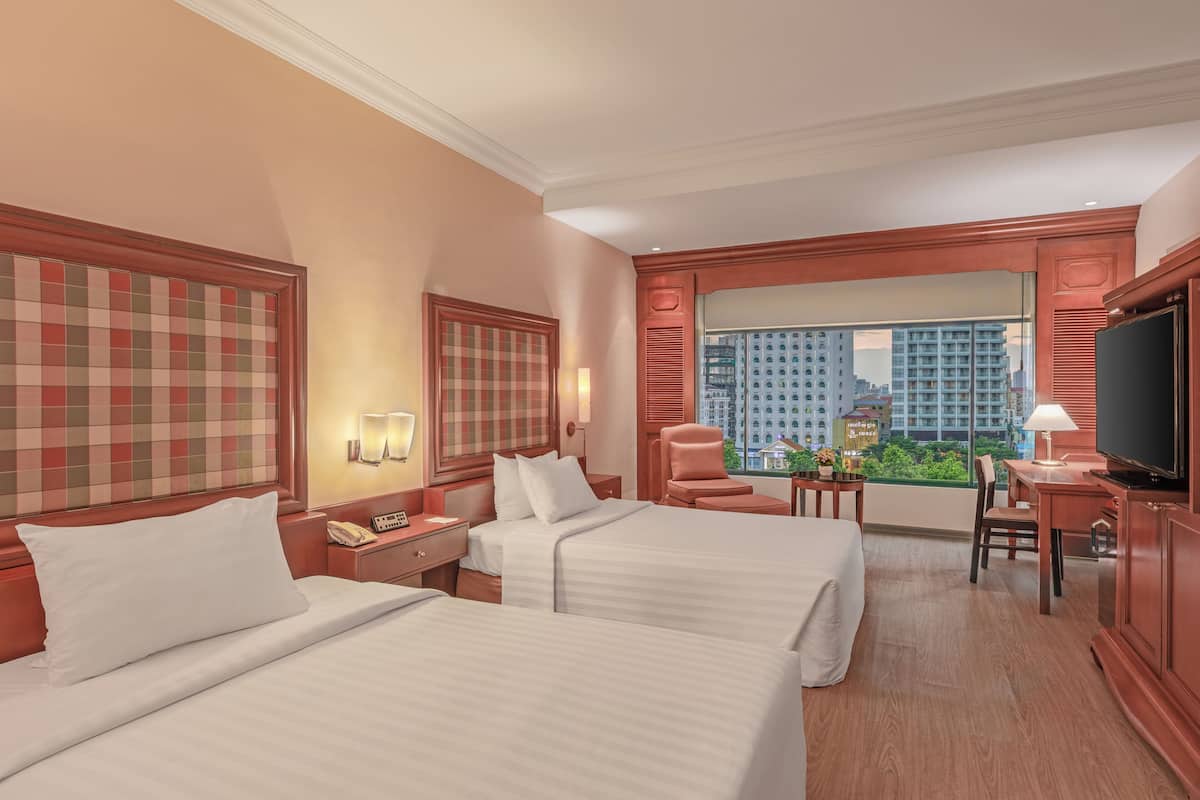 Deluxe City View (Non-Smoking Room)